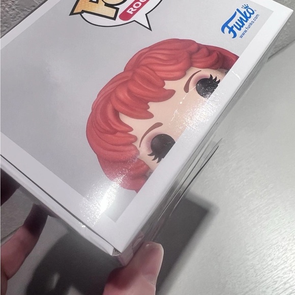Funko Pop! Reba McEntire 1993 CMA Awards Red Dress Exclusive Crease On Top  - afp-fysiotherapie.nl